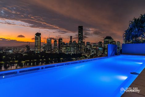 Property photo of 806/25 Shafston Avenue Kangaroo Point QLD 4169