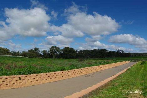 Property photo of 1 Avalon Place Dubbo NSW 2830