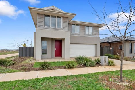 38 Knebworth Dr, Strathtulloh, VIC 3338