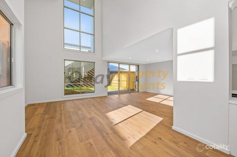 Property photo of LOT 1/6 Pemberton Way Gledswood Hills NSW 2557
