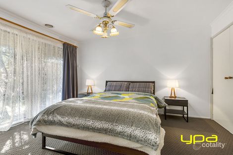 Property photo of 3 Nambet Place Kurunjang VIC 3337