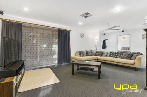 Property photo of 3 Nambet Place Kurunjang VIC 3337