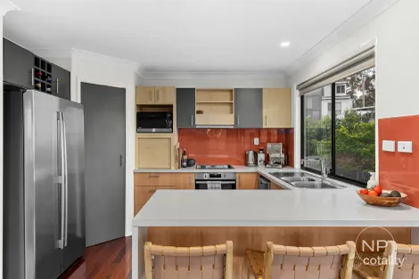 Property photo of 26 Talisman Court Eatons Hill QLD 4037