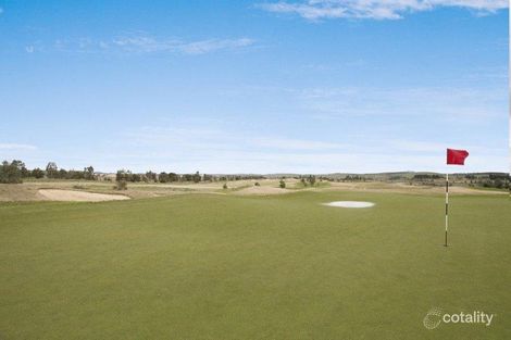 Property photo of 35 Halycon Bend Beveridge VIC 3753