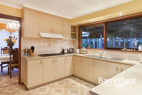 Property photo of 35 Serpentine Road Keysborough VIC 3173