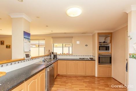 Property photo of 5 Monroe Turn Success WA 6164