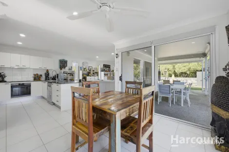 Property photo of 117 Northshore Avenue Toogoom QLD 4655