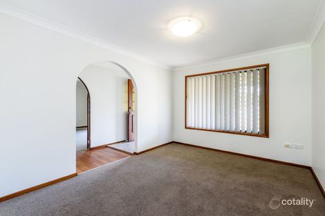 Property photo of 9 Blaxland Avenue Paradise Point QLD 4216