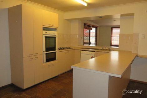 Property photo of 101 Woolnough Drive Mill Park VIC 3082