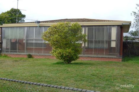 15 Alexander Ave, Moe, VIC 3825