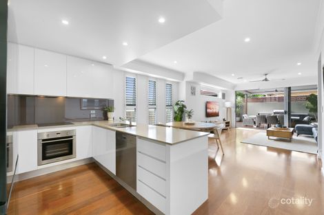 Property photo of 1/21 Dolphin Avenue Mermaid Beach QLD 4218