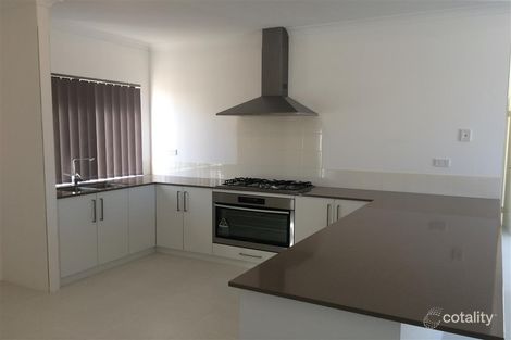 4 Fairy Pde, Alkimos, WA 6038