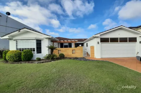Property photo of 13 Lachlan Avenue Sylvania Waters NSW 2224