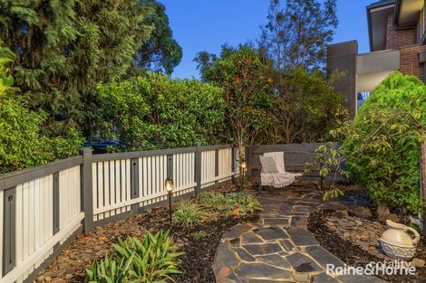 Property photo of 17 Oberon Way Newport VIC 3015