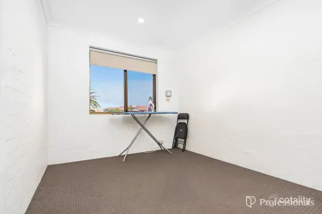 Property photo of 5 Lockyer Road Tarcoola Beach WA 6530