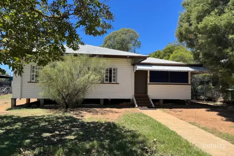 8 William St, Roma, QLD 4455