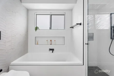 Property photo of 3 Pioneer Grove Werrington Downs NSW 2747