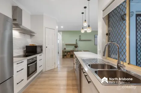 Property photo of 7 Dublane Court Narangba QLD 4504