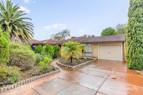 27 Lakesend Rd, Thornlie, WA 6108