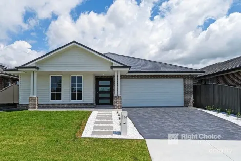 53 Farmgate Cres, Calderwood, NSW 2527
