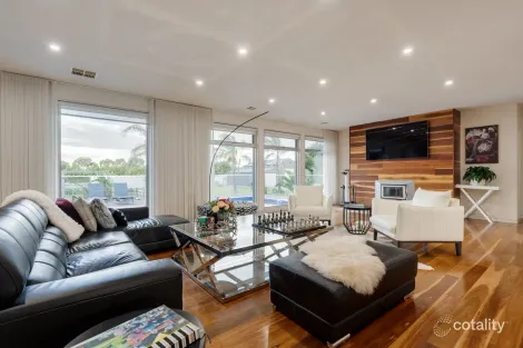 Property photo of 12 Jolly Lane Mickleham VIC 3064