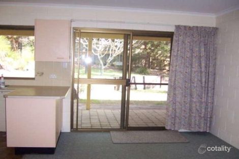 Property photo of 32 Hawthorn Grove Marcus Beach QLD 4573
