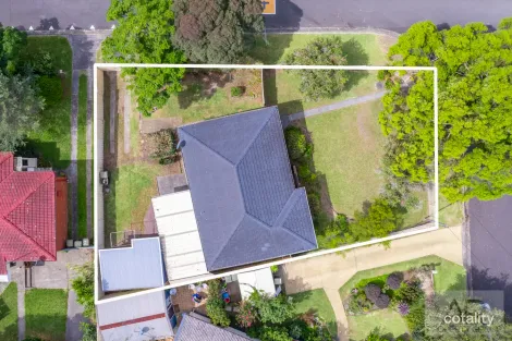 Property photo of 7 Scarf Avenue Mount Warrigal NSW 2528