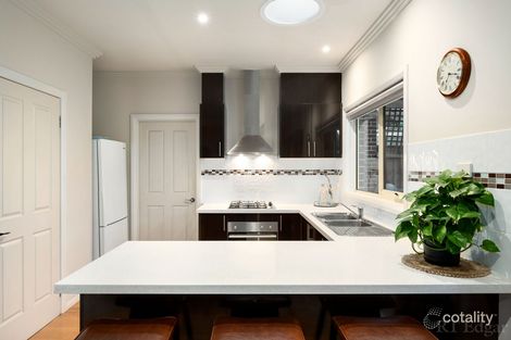 Property photo of 3/28 Fromhold Drive Doncaster VIC 3108