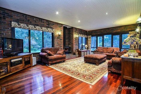 Property photo of 33 Horizon Road Selby VIC 3159