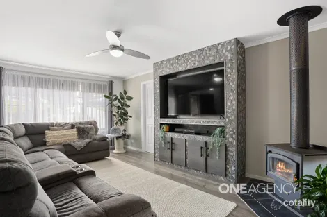 Property photo of 23 Sierra Drive Horsley NSW 2530