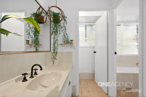 Property photo of 23 Sierra Drive Horsley NSW 2530