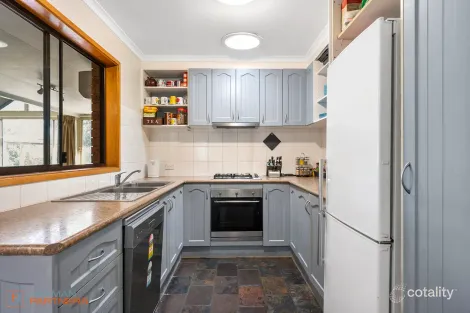 Property photo of 37 Dobell Circuit Conder ACT 2906