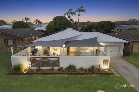 55 Circular Ave, Sawtell, NSW 2452