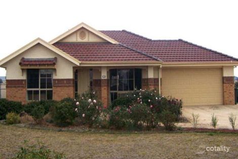 10 Oldbury Ave, Sunbury, VIC 3429