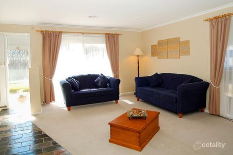 Property photo of 10 Athena Place Epping VIC 3076