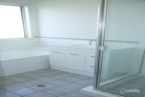 Property photo of 34 Eucalyptus Avenue Worrigee NSW 2540