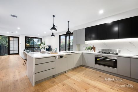 Property photo of 2/55 Benwerrin Drive Burwood East VIC 3151