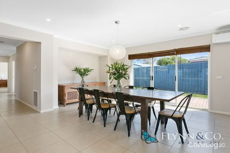 Property photo of 32 Mount Arthur Avenue Rosebud VIC 3939