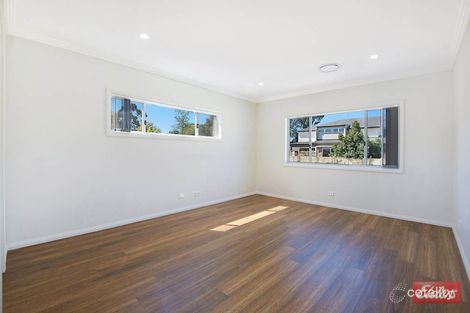 Property photo of 4A Knox Street Pendle Hill NSW 2145