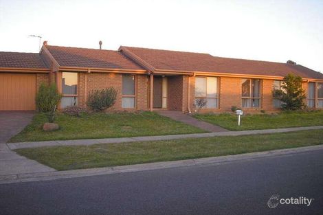 Property photo of 43 Elizabeth Street Cranbourne North VIC 3977