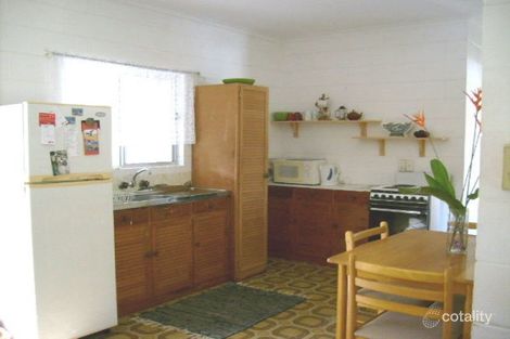 Property photo of 28 Maud Street Flying Fish Point QLD 4860