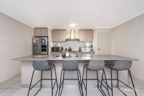 Property photo of 13 Coolimba Turn Baldivis WA 6171