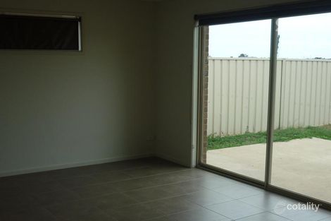 Property photo of 23 Taig Avenue Kialla VIC 3631