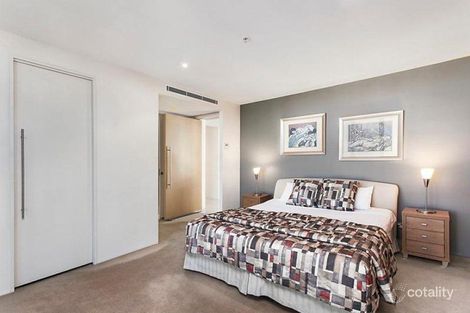 Property photo of 1004/19 Albert Avenue Broadbeach QLD 4218