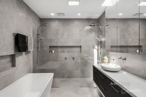 Property photo of 76A Castlewood Street Bentleigh East VIC 3165