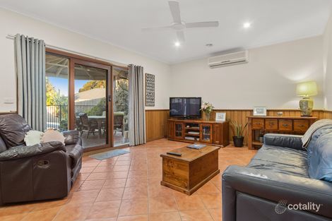 Property photo of 4 Little Court Frankston VIC 3199