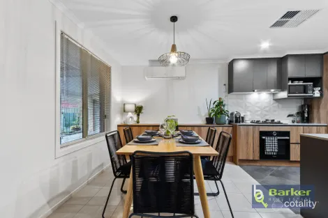 Property photo of 10 Oaklands Circuit Hewett SA 5118