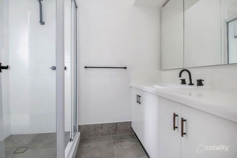 Property photo of 394 Halehaven Crescent Lavington NSW 2641