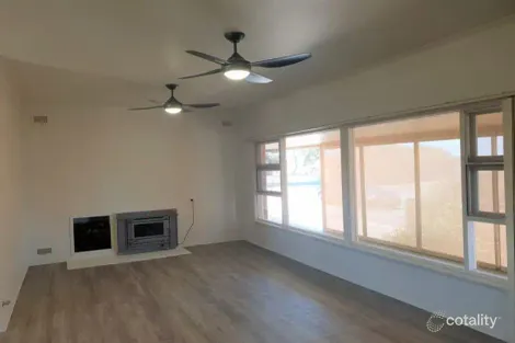 Property photo of 18-20 Second Street Arno Bay SA 5603