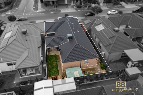 Property photo of 14 Elodea Way Cranbourne North VIC 3977